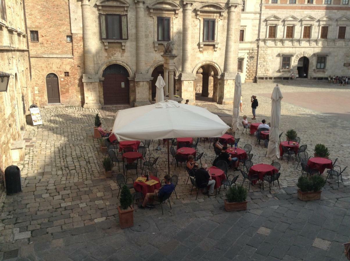 Luxury Apartment Piazza Grande Montepulciano Stazione Εξωτερικό φωτογραφία